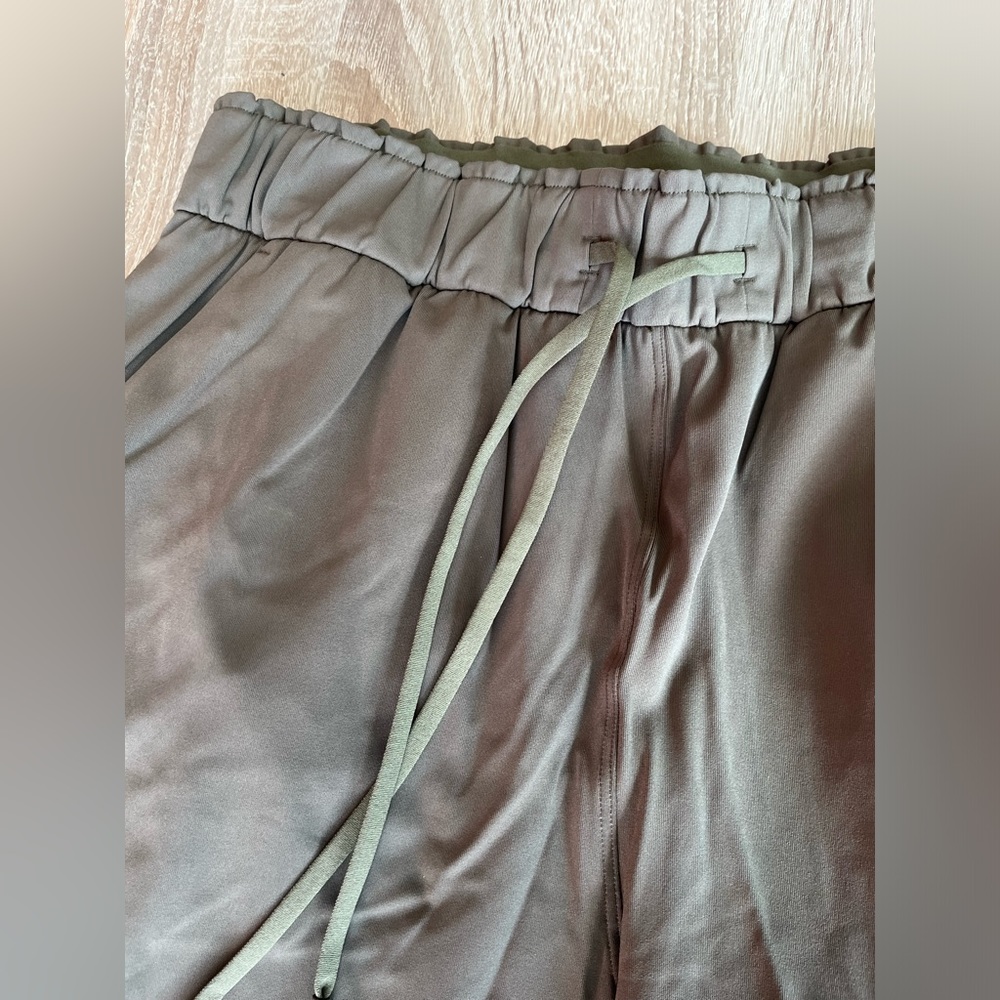 Lululemon Stretch High Rise Jogger